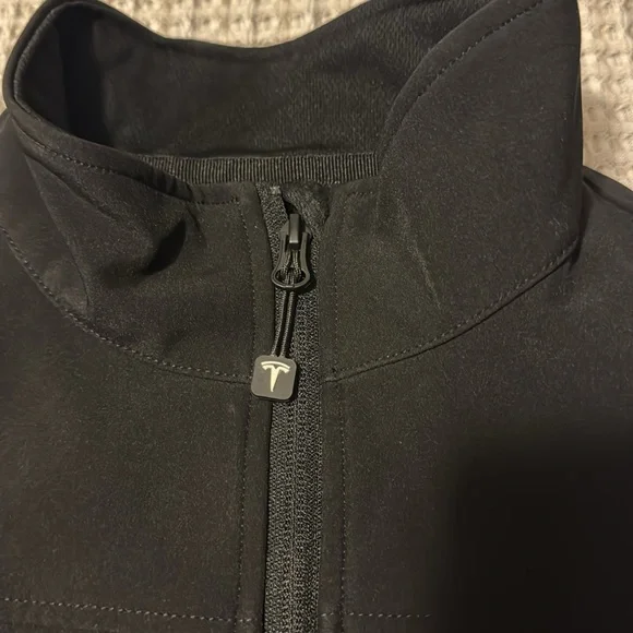 Tesla jacket. Women’s size medium. - Picture 3 of 5